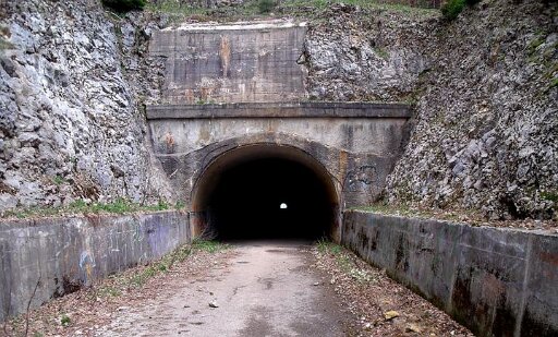 Tunel  du Mortier entrance in Summer